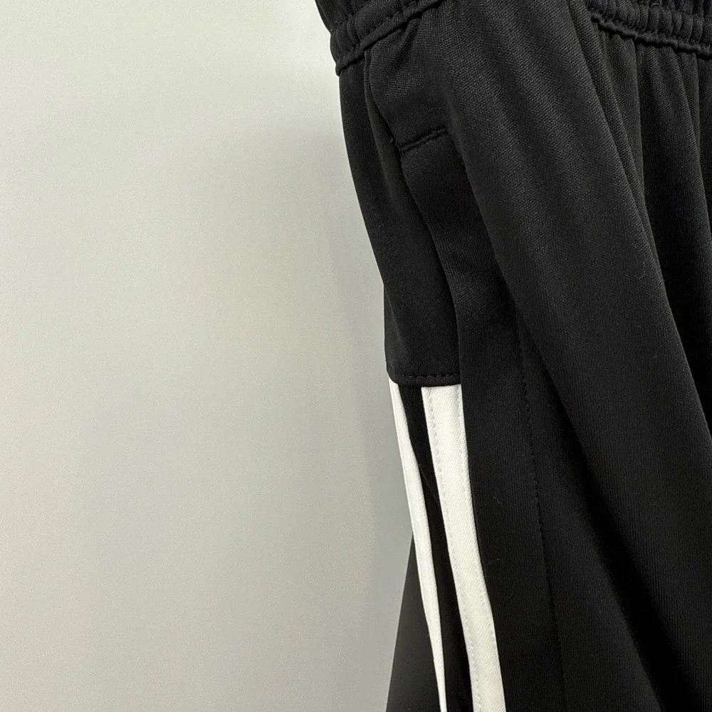 Adidas Shorts‎ Men's Medium Black Training Athletic Active Aeroready Gym